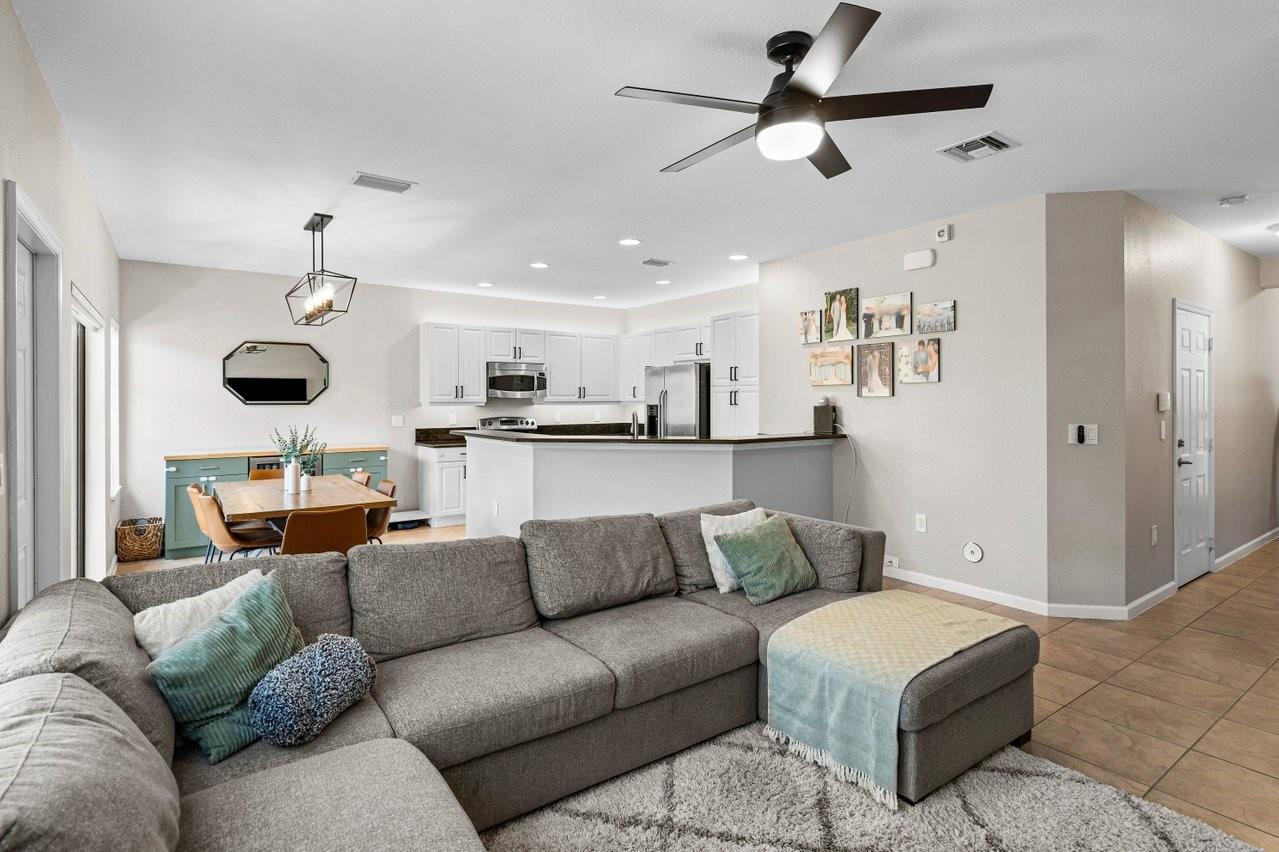 4753 Cypress St 4753