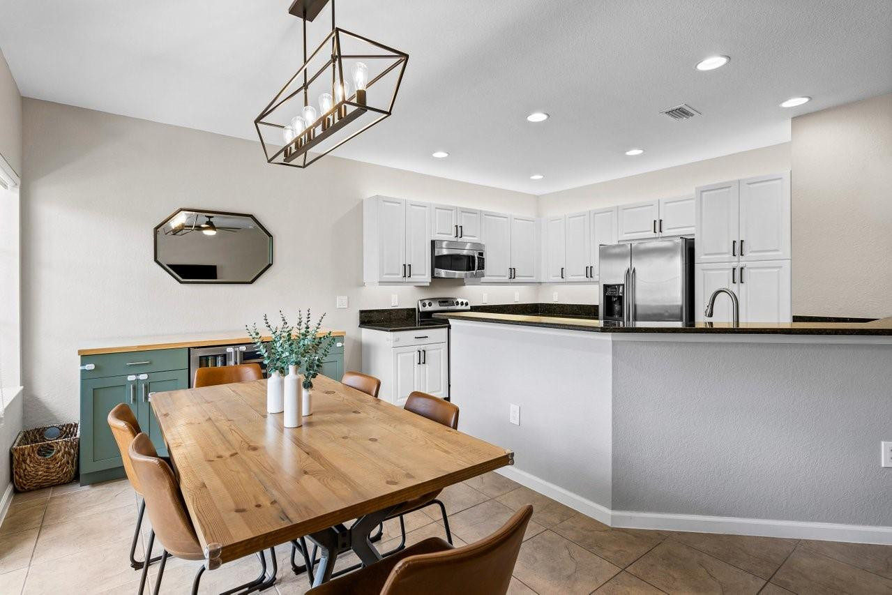 4753 Cypress St 4753