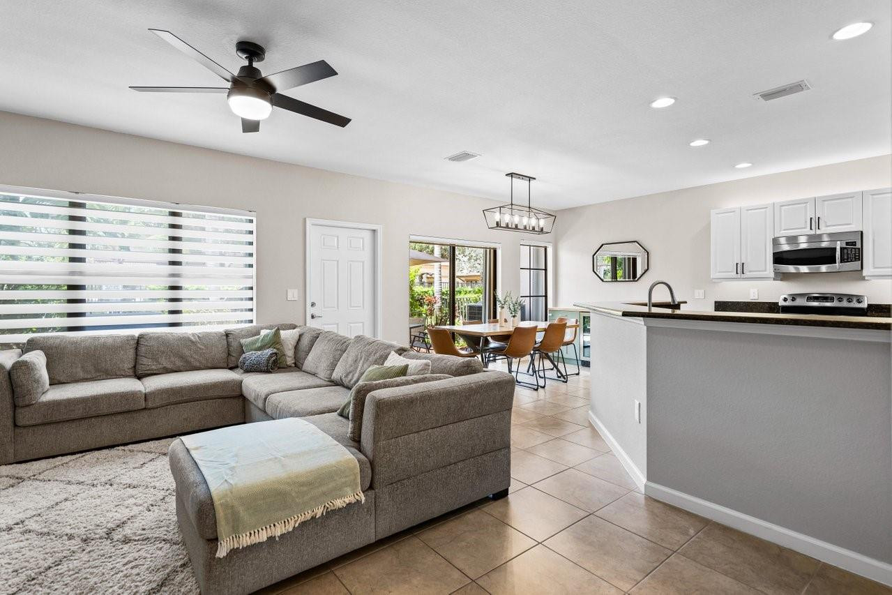 4753 Cypress St 4753