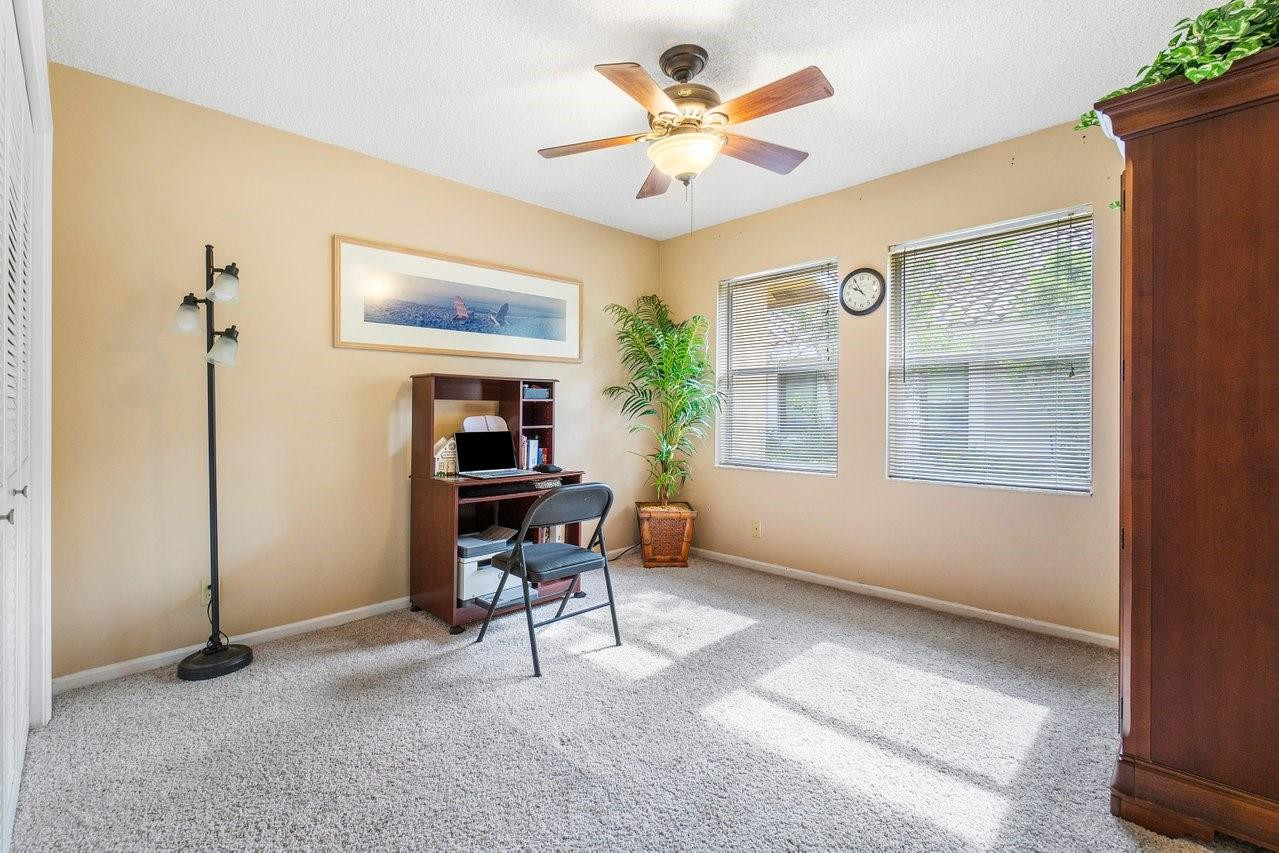 12133 Classic Dr