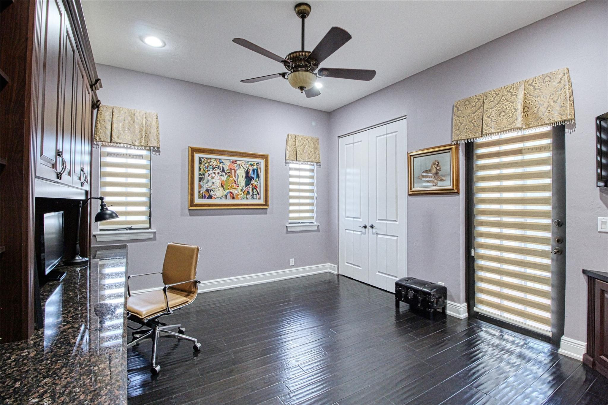 7065 Spyglass Avenue