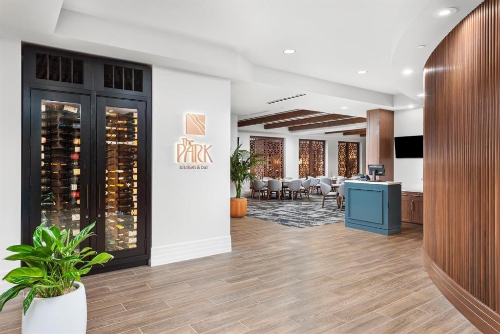 7065 Spyglass Avenue