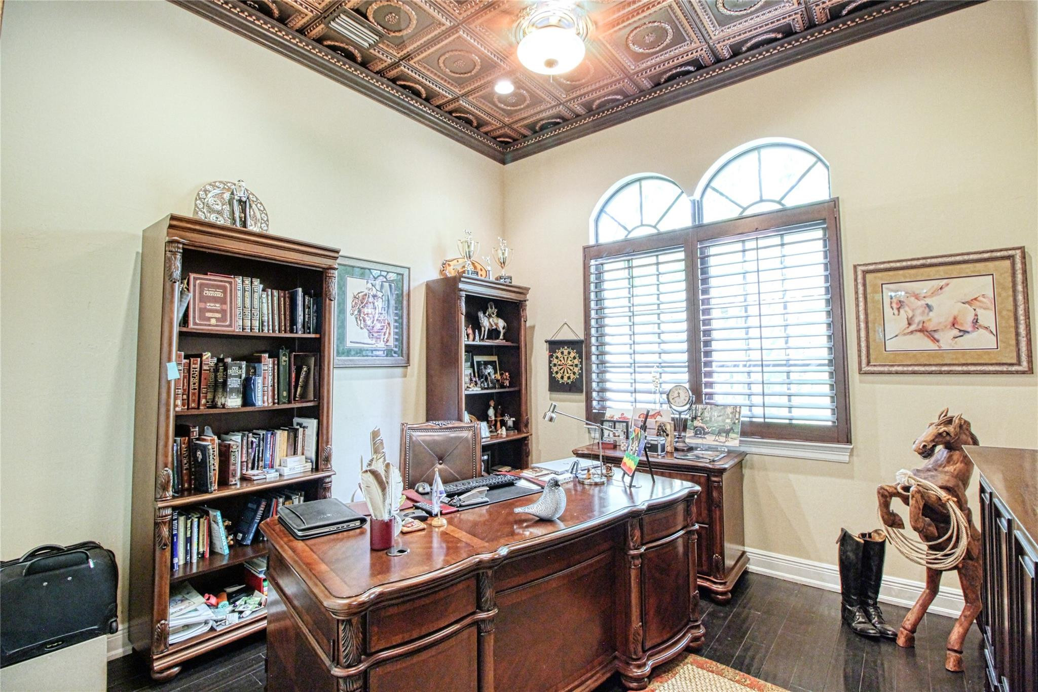 7065 Spyglass Avenue