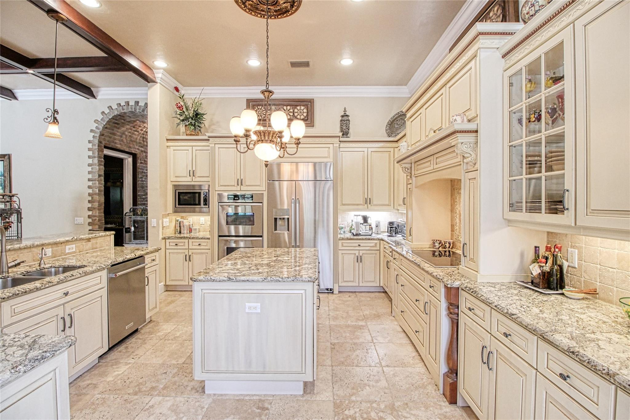 7065 Spyglass Avenue