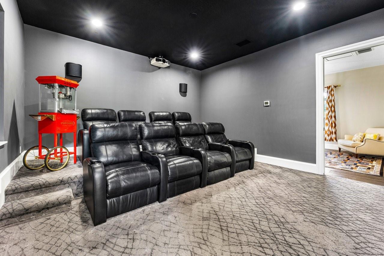 6143 NW 75 WY