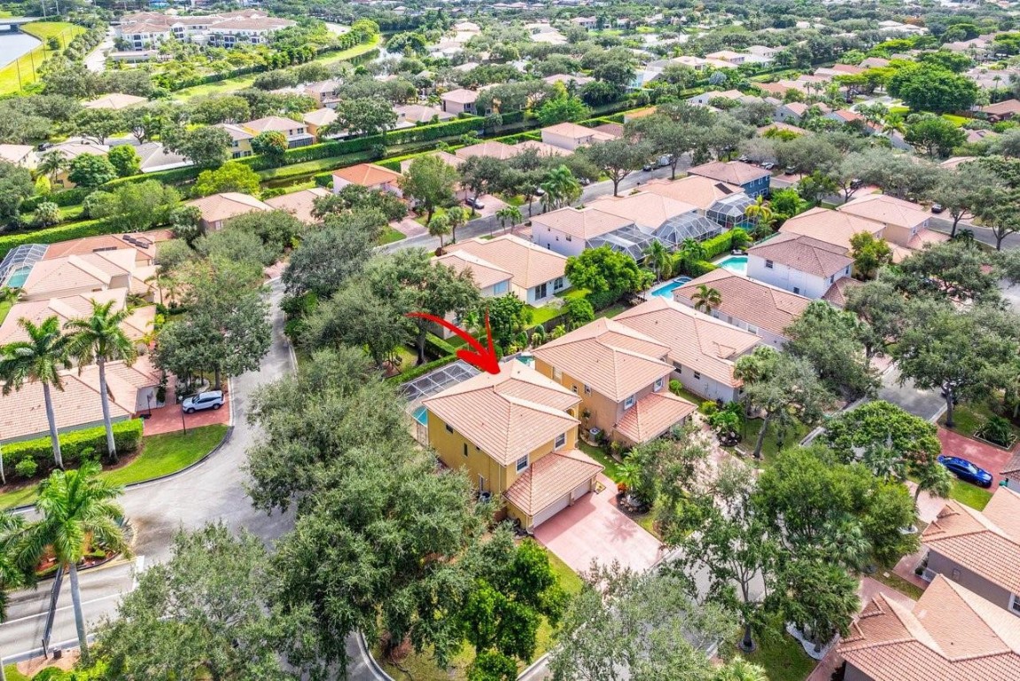 7882 NW 62nd Terrace