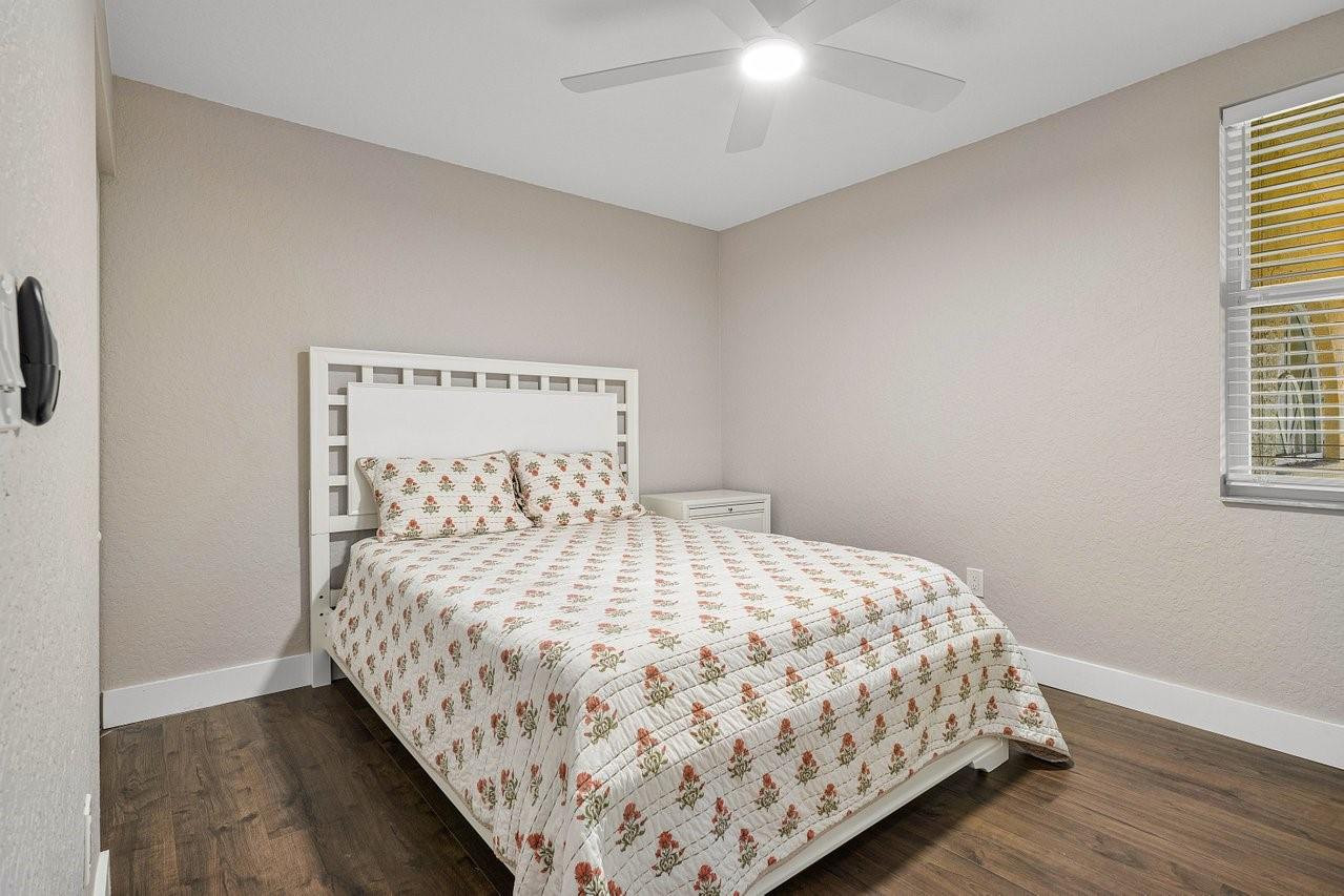 7882 NW 62nd Terrace