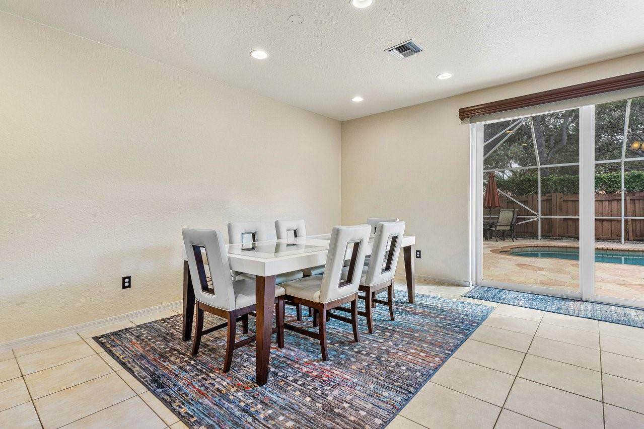 7882 NW 62nd Terrace