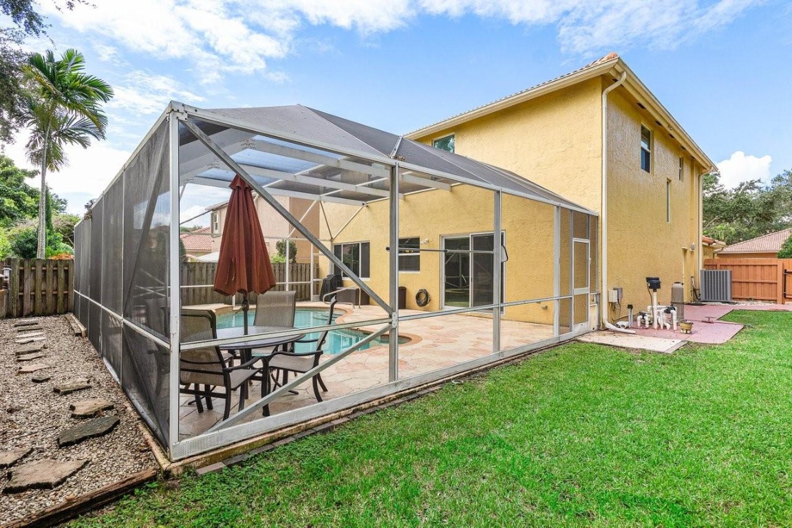 7882 NW 62nd Terrace