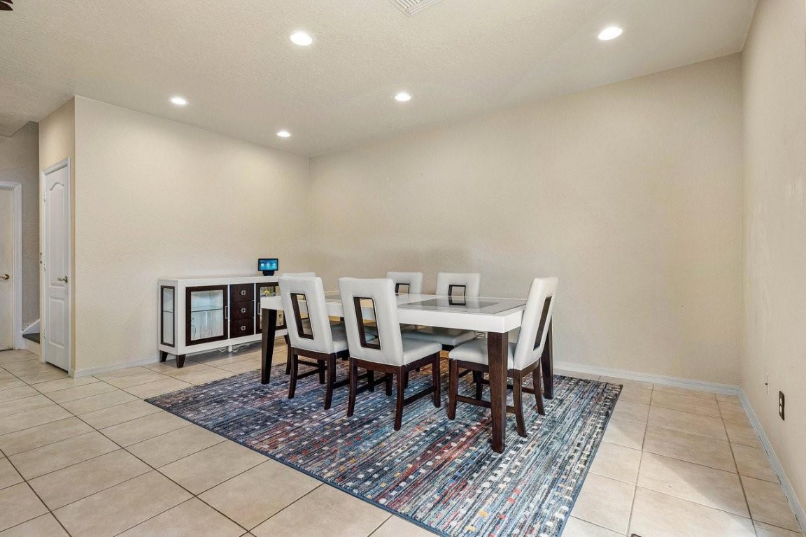 7882 NW 62nd Terrace