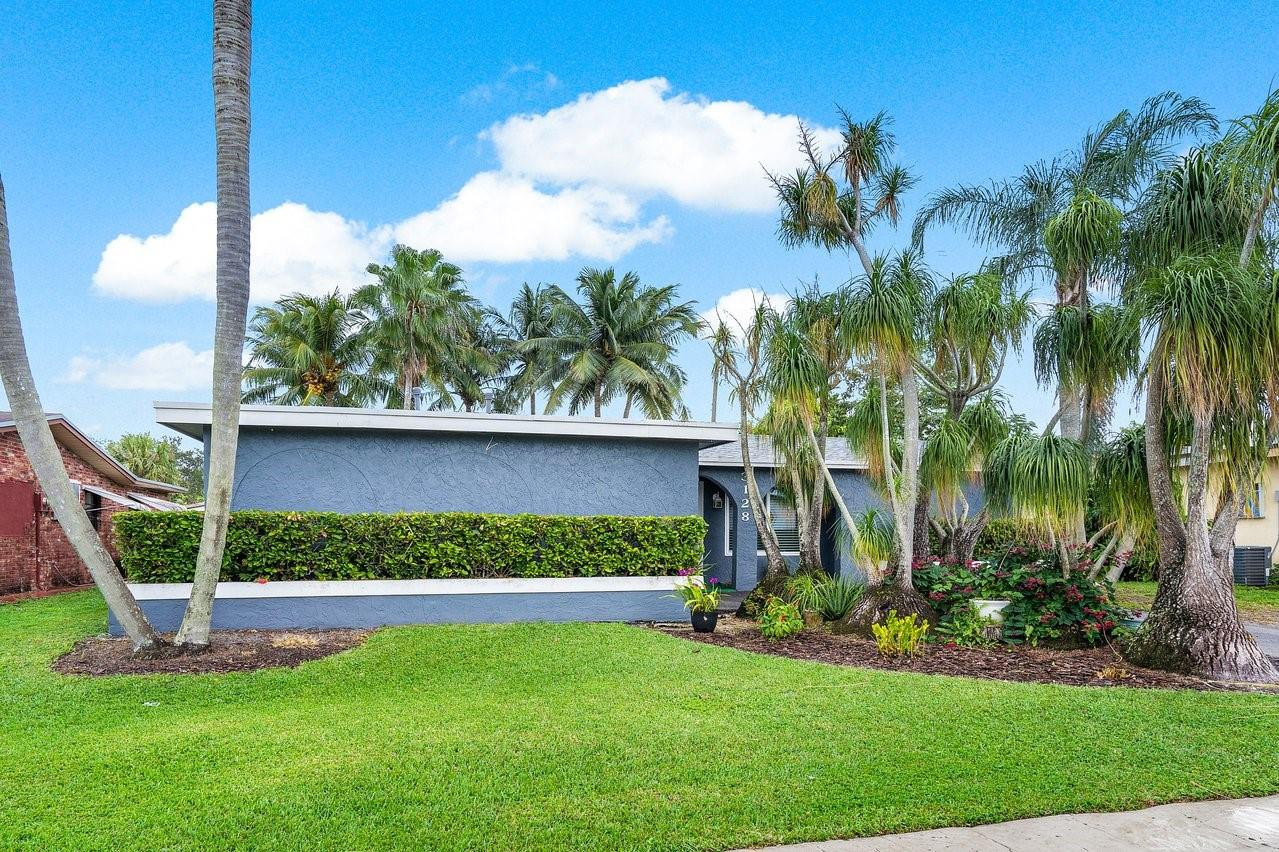 3128 NW 113th Ave