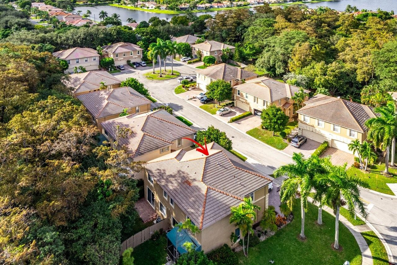 3652 Asperwood Cir