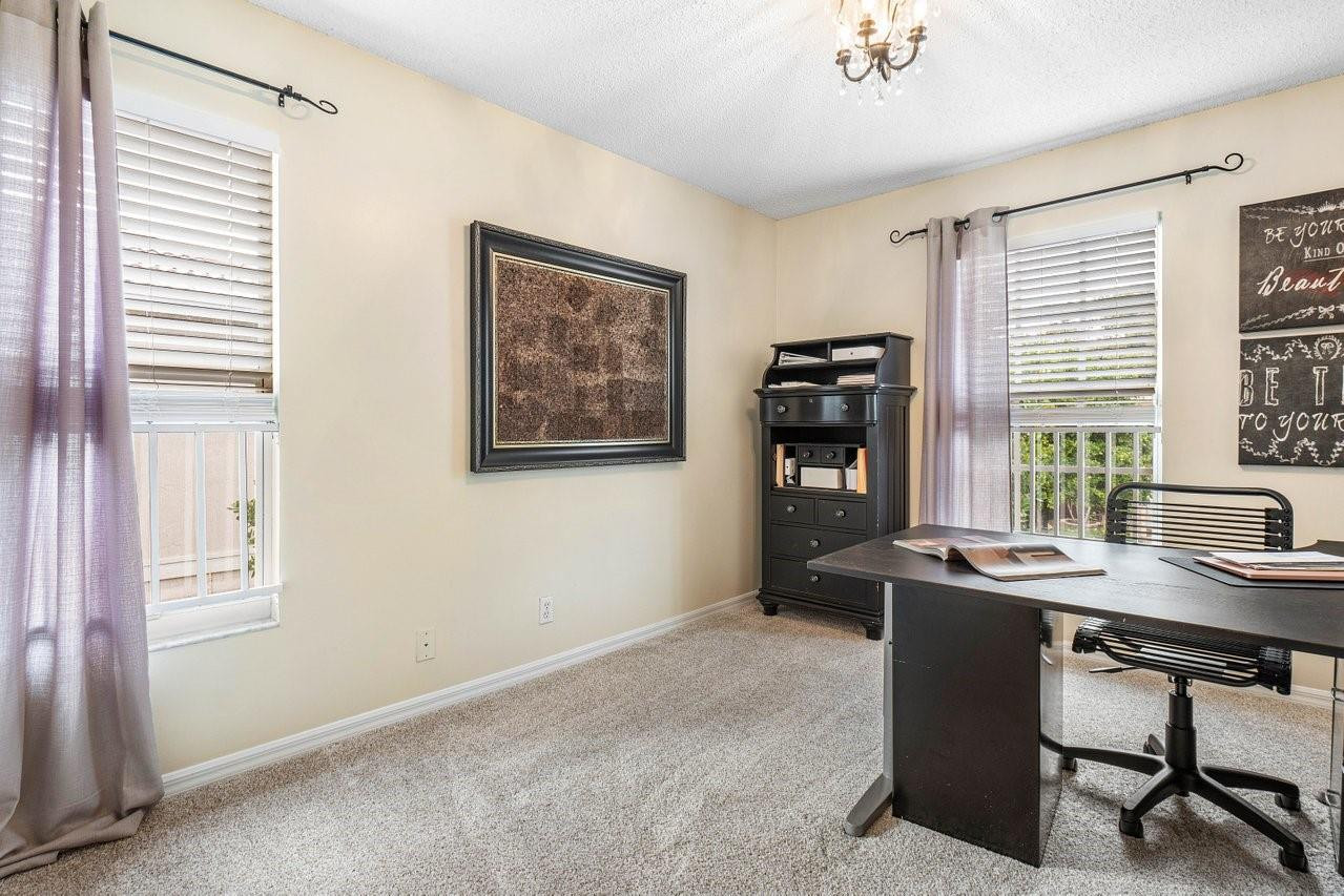 3652 Asperwood Cir
