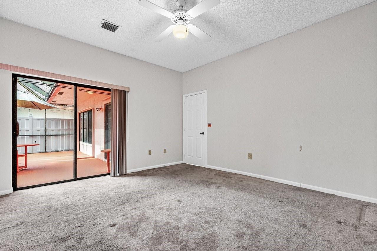 9420 NW 18th Mnr