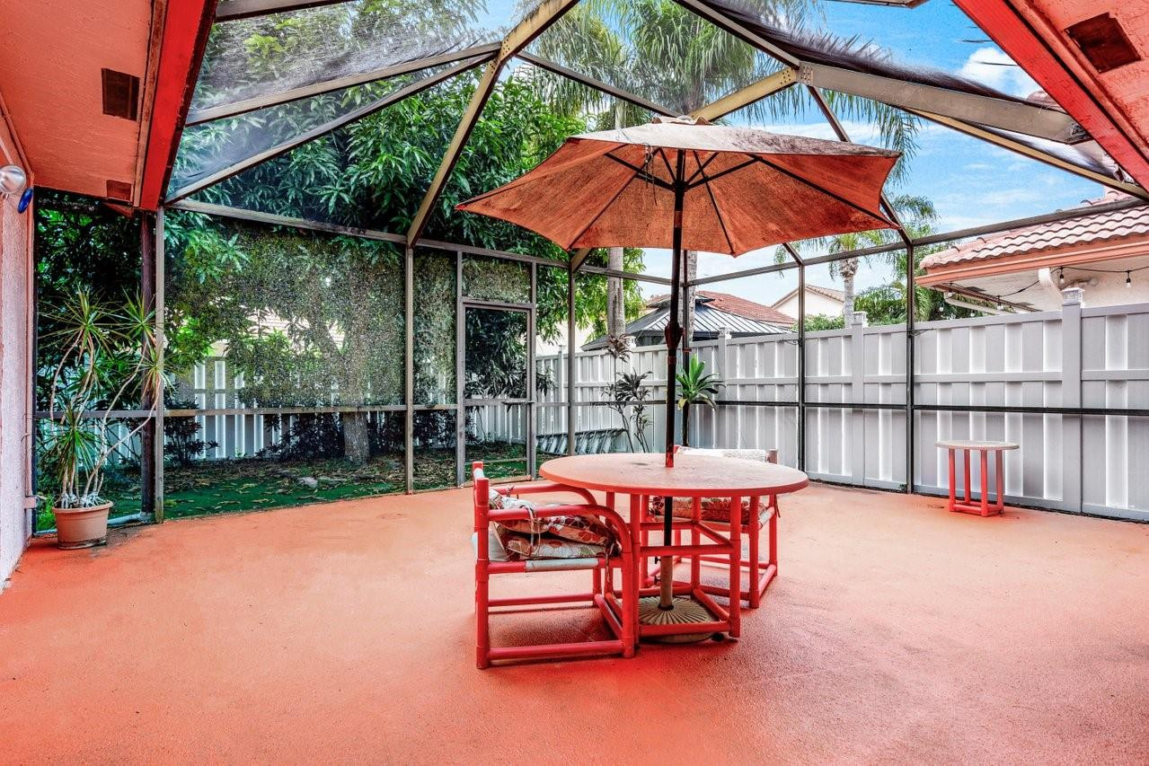 9420 NW 18th Mnr