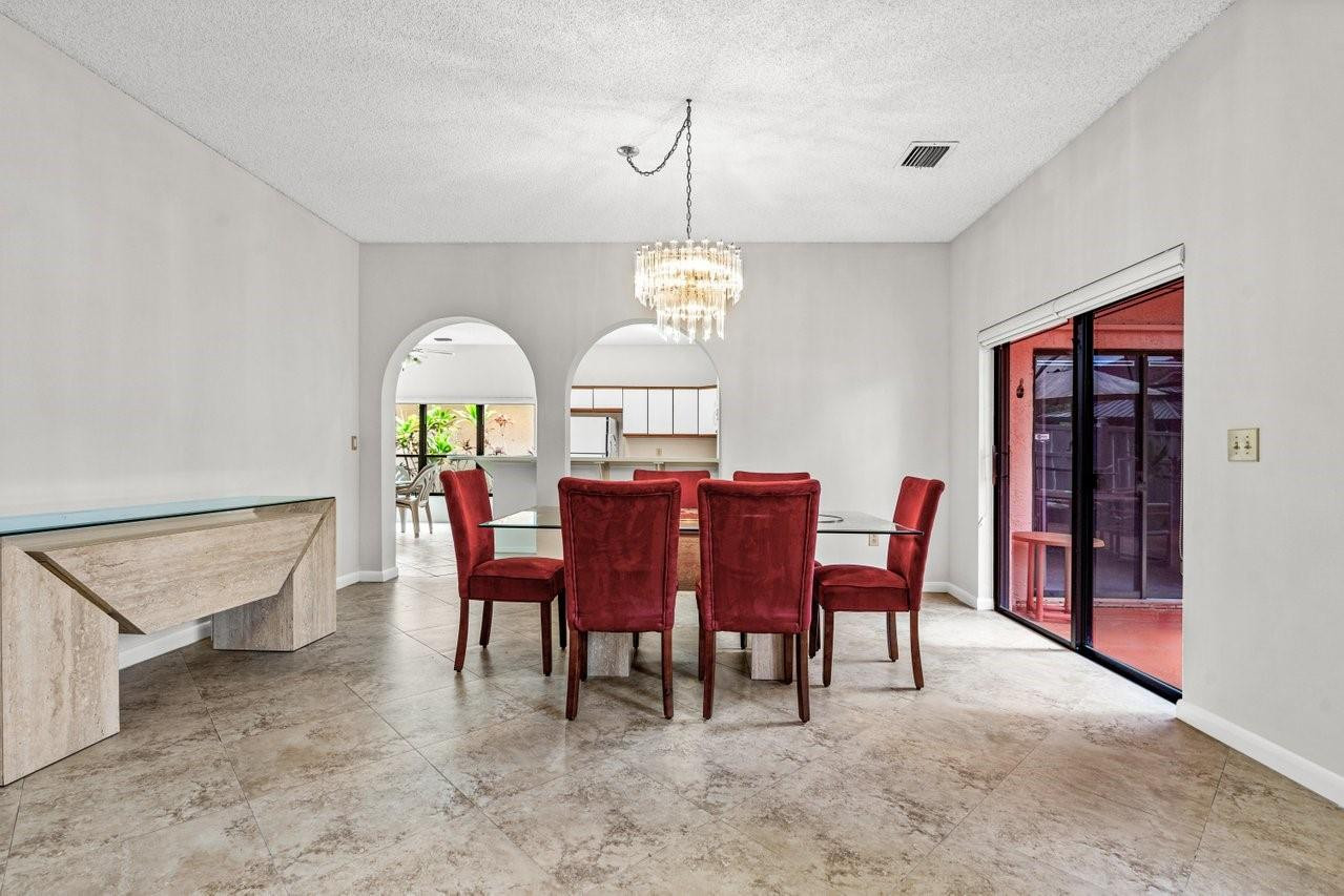 9420 NW 18th Mnr
