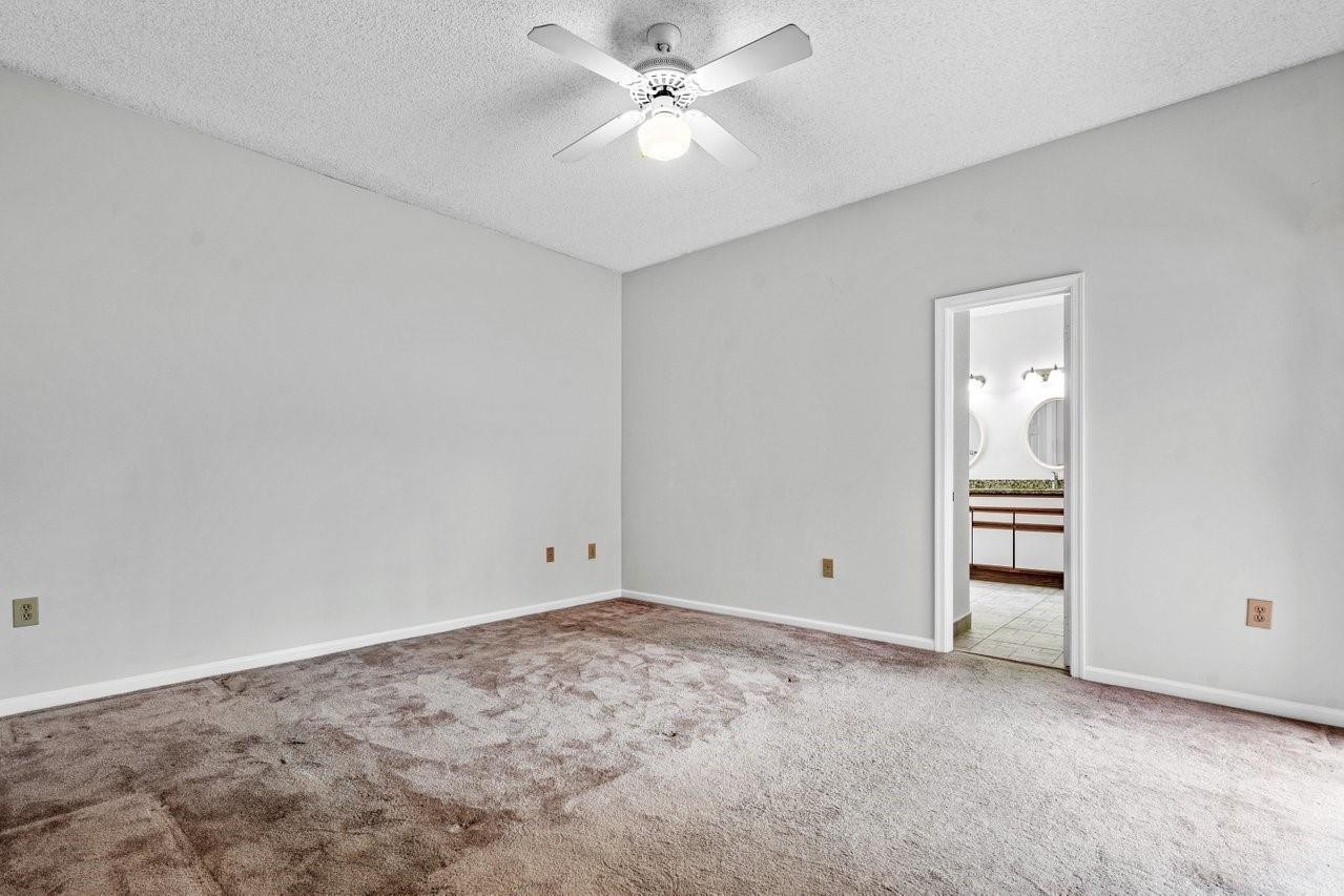 9420 NW 18th Mnr