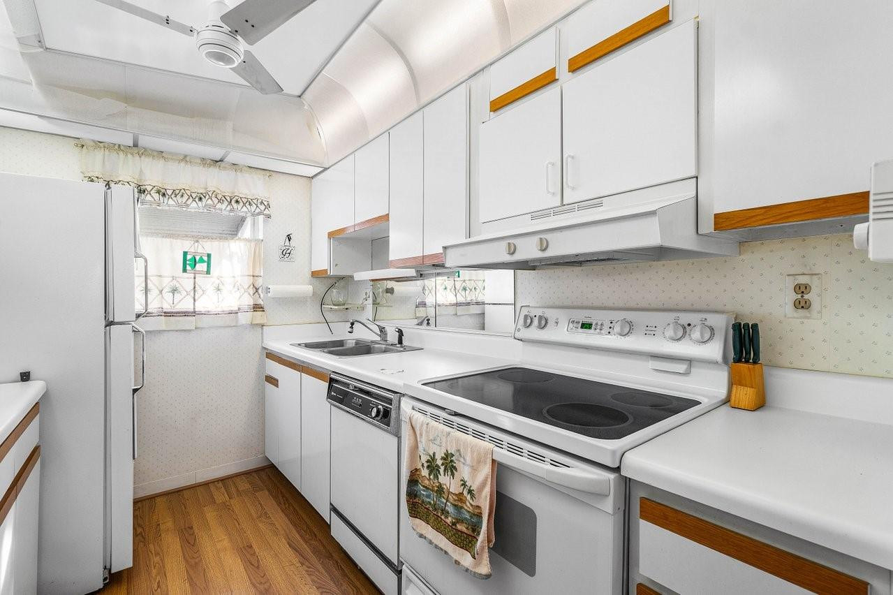 195 High Point Ter B