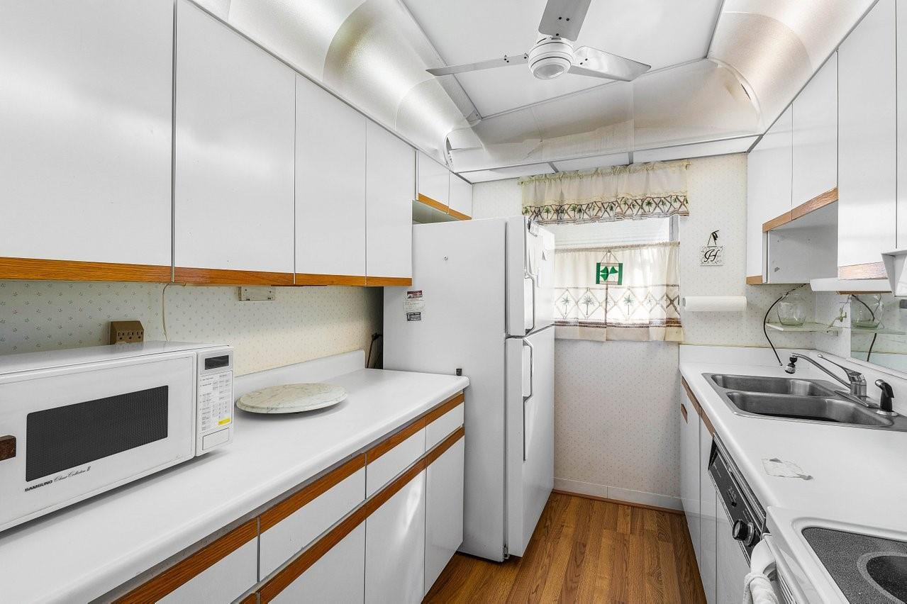 195 High Point Ter B