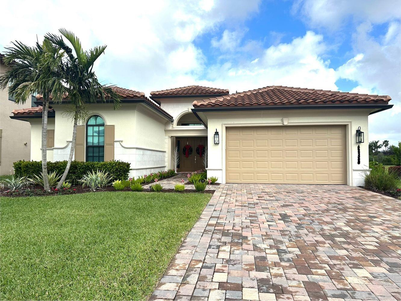 12355 N Bay Trl