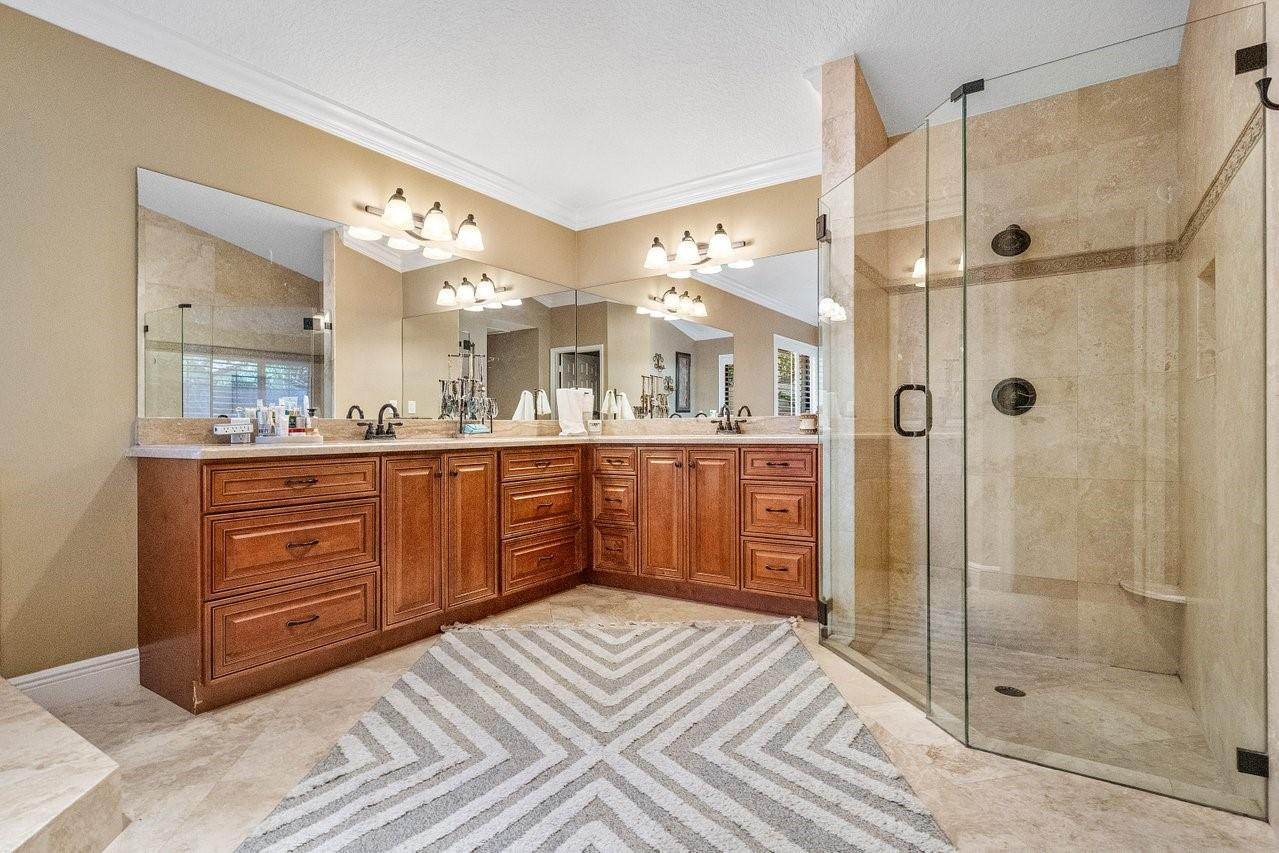 7600 W Upper Ridge Dr