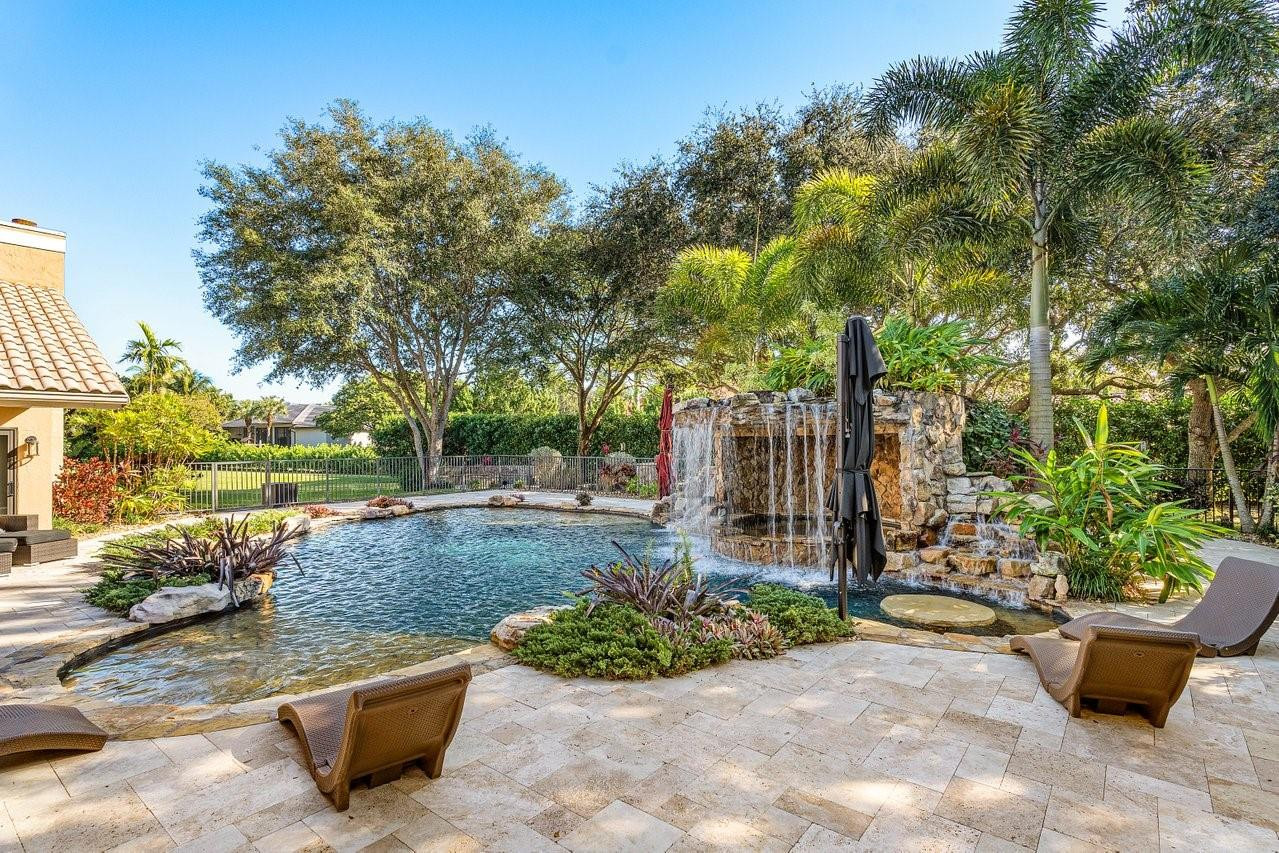 7600 W Upper Ridge Dr