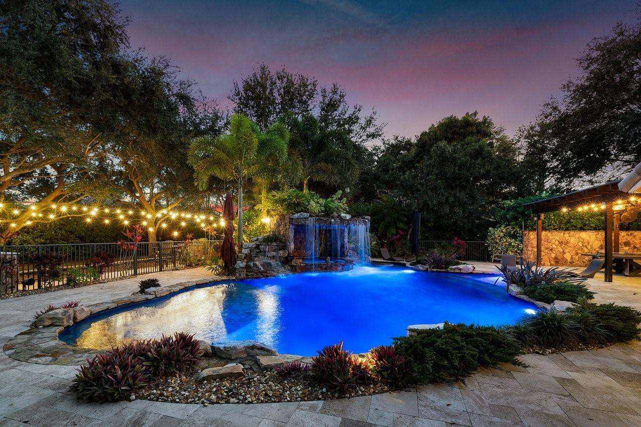 7600 W Upper Ridge Dr