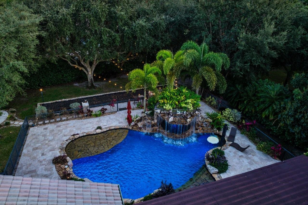 7600 W Upper Ridge Dr