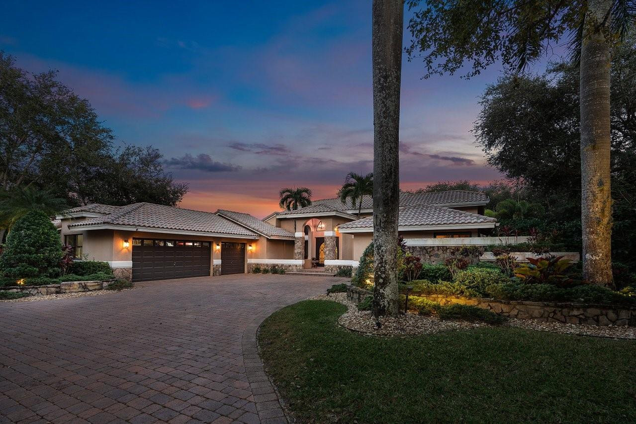 7600 W Upper Ridge Dr
