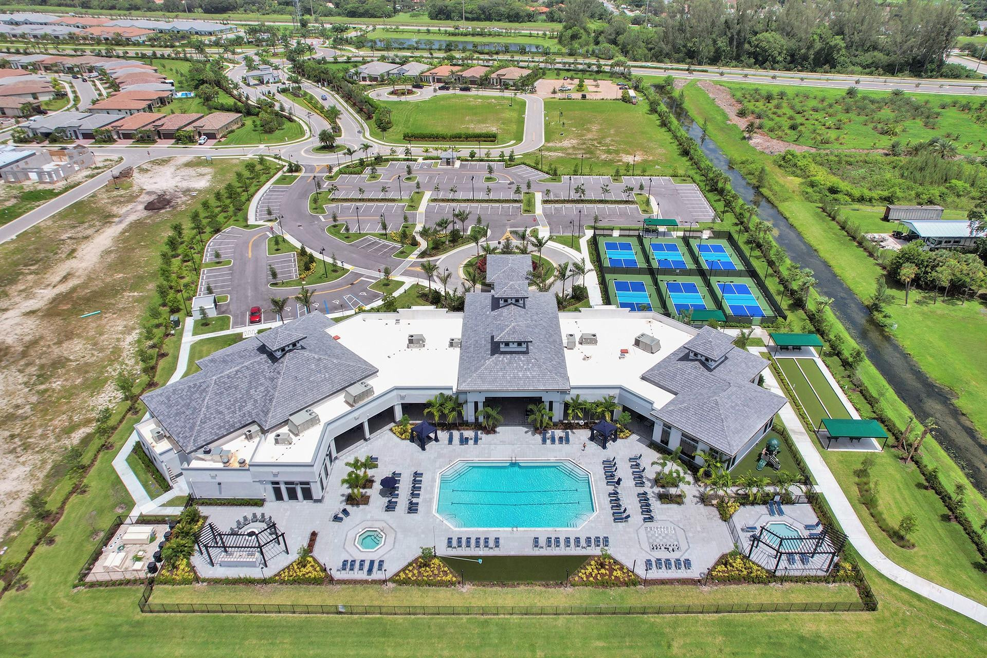 8327 W Blue Spring Dr 8327