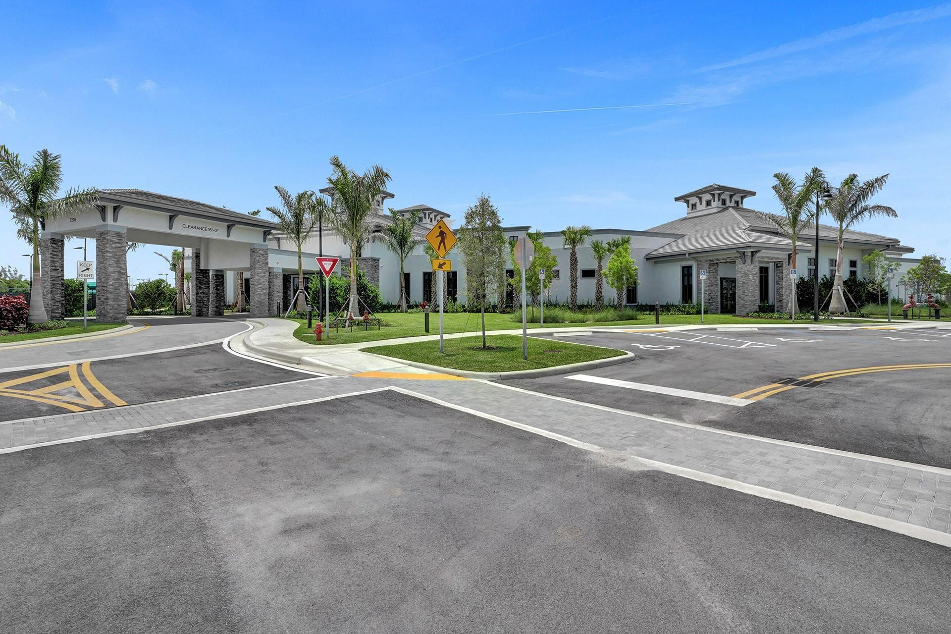 8327 W Blue Spring Dr 8327