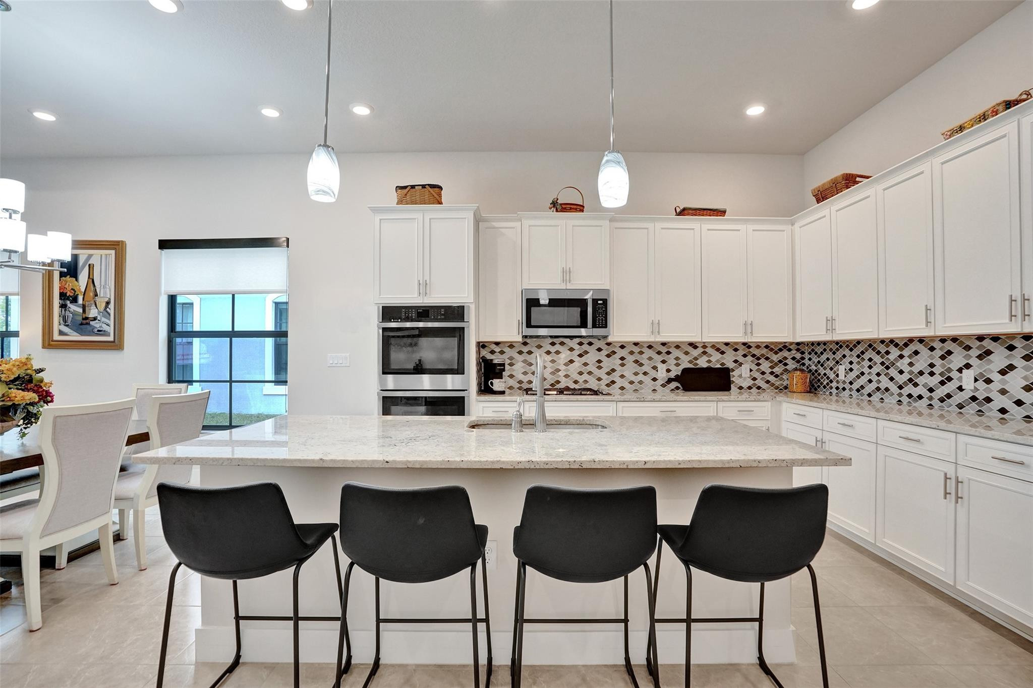 8327 W Blue Spring Dr 8327