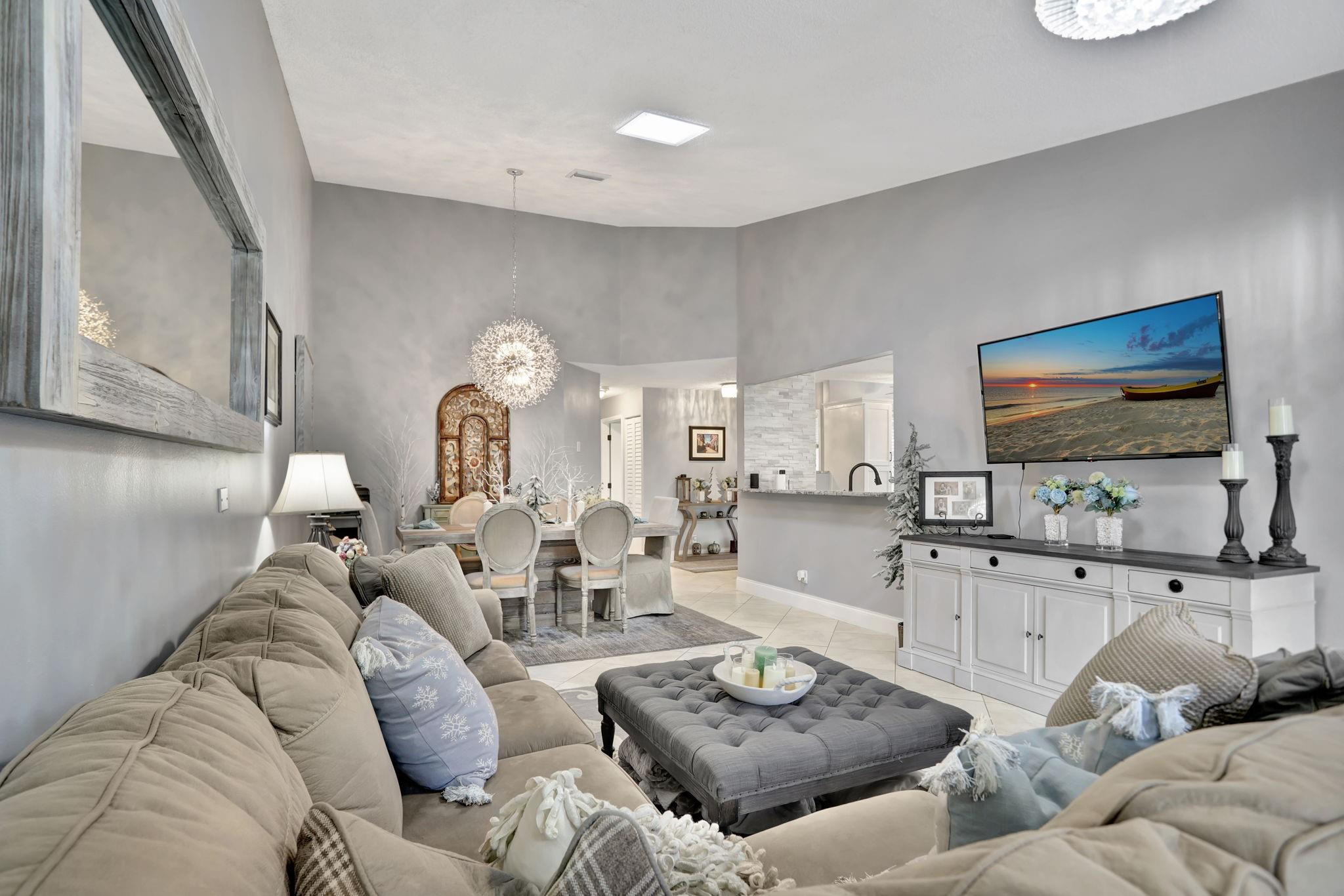 5001 NW 12th Way