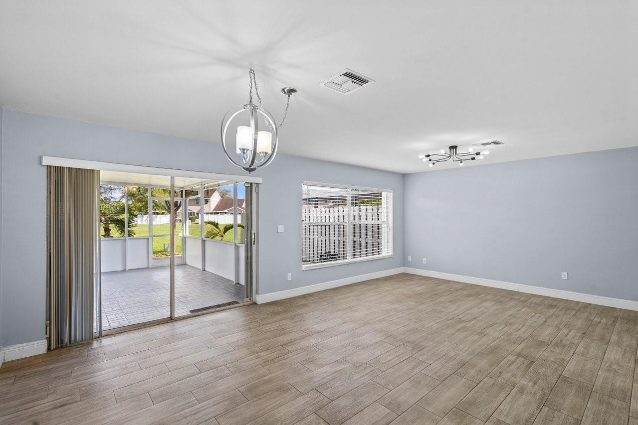 1247 NW 51st St