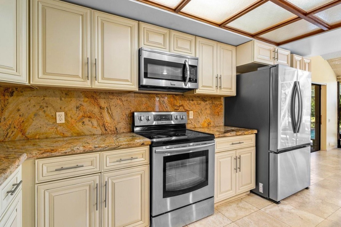 6911 W Cypresshead Dr