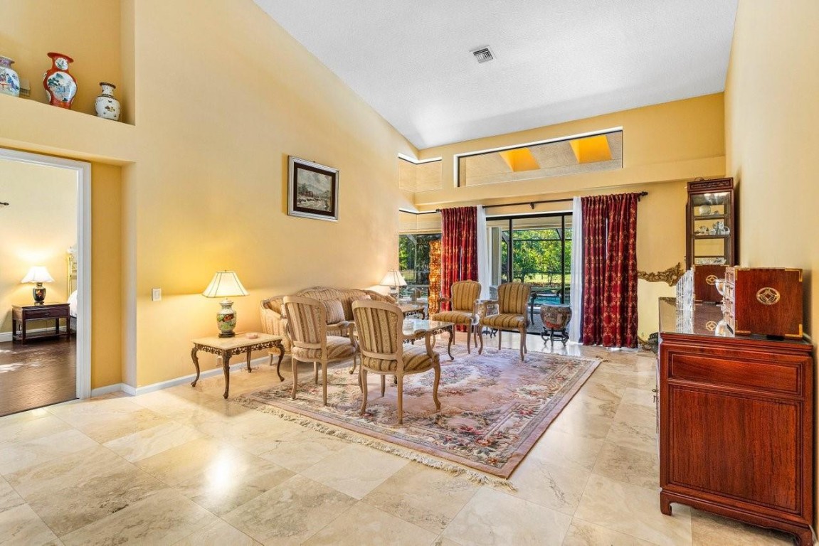 6911 W Cypresshead Dr