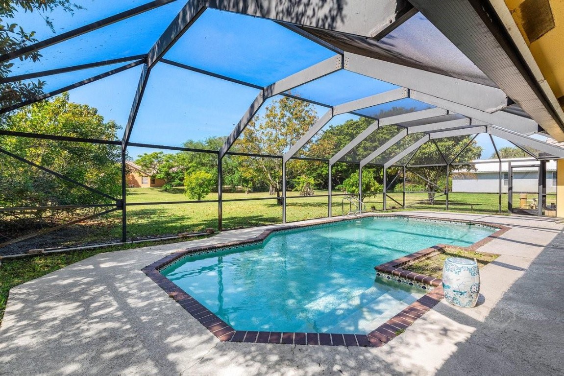 6911 W Cypresshead Dr