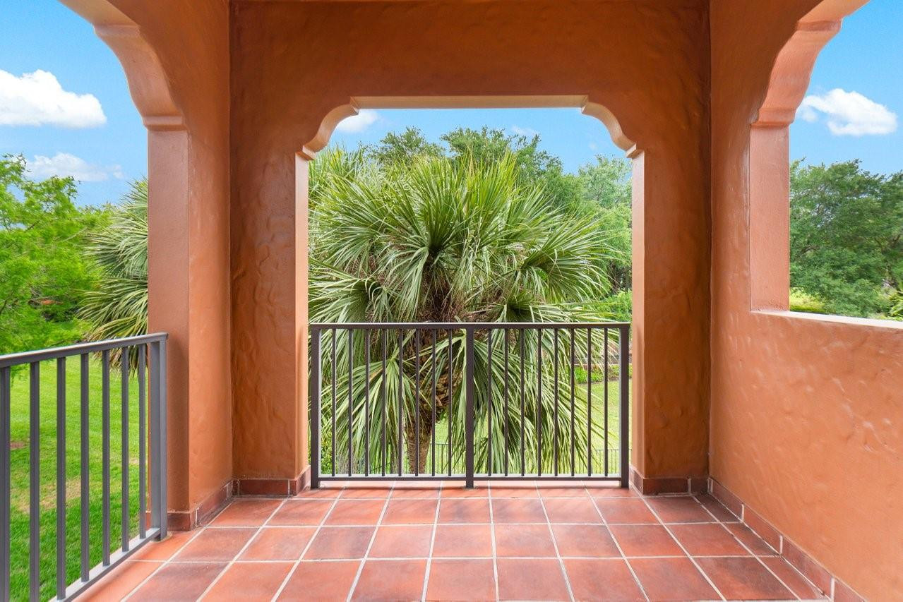 7126 Spyglass Avenue