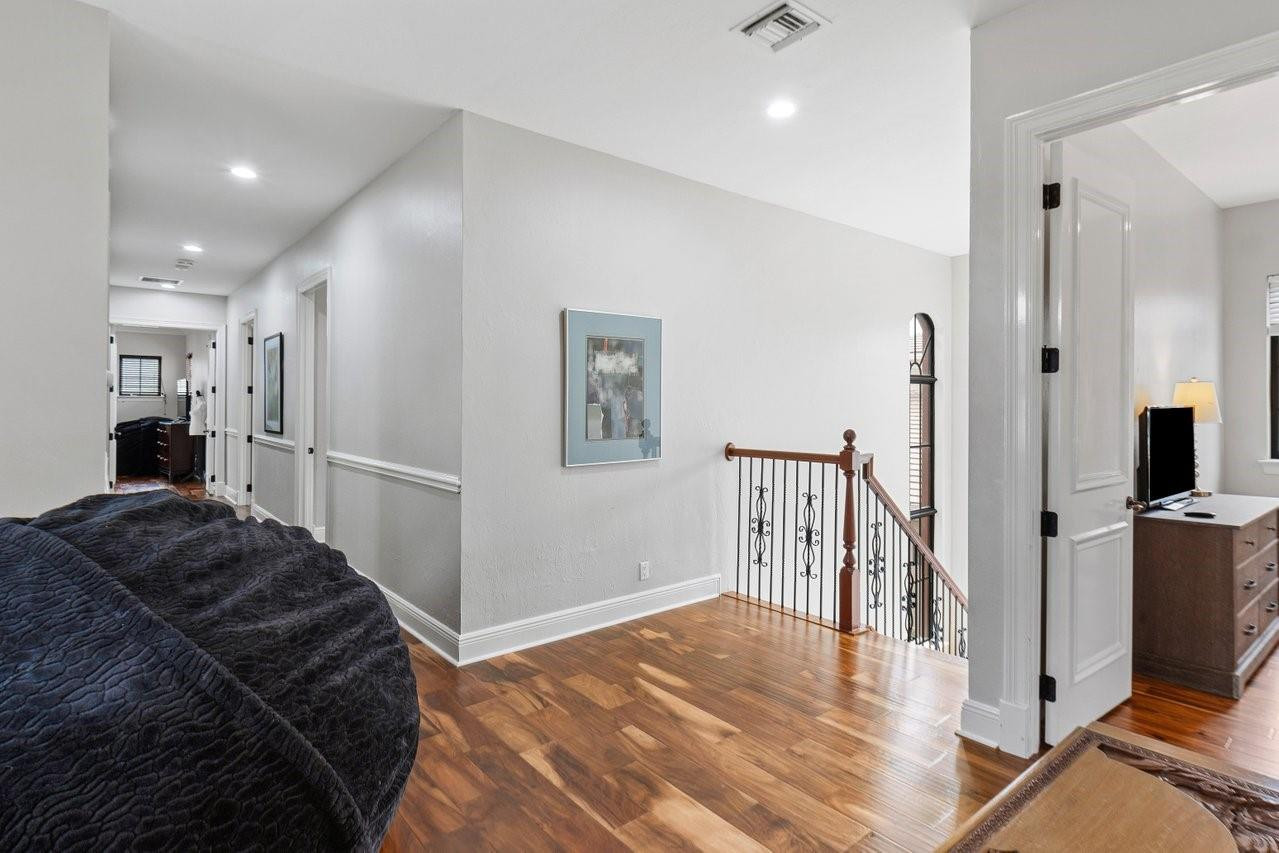 7126 Spyglass Avenue