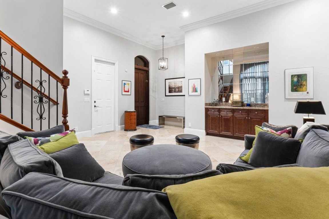 7126 Spyglass Avenue