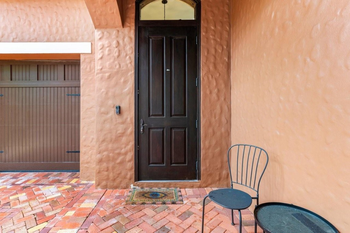 7126 Spyglass Avenue