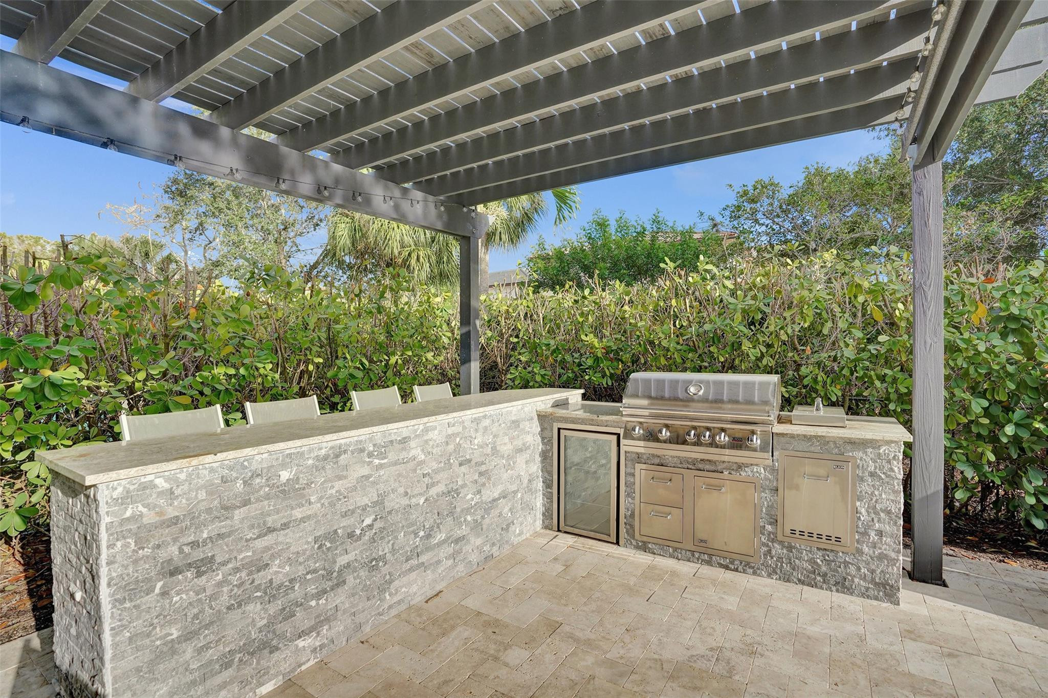 11010 Meridian Dr South