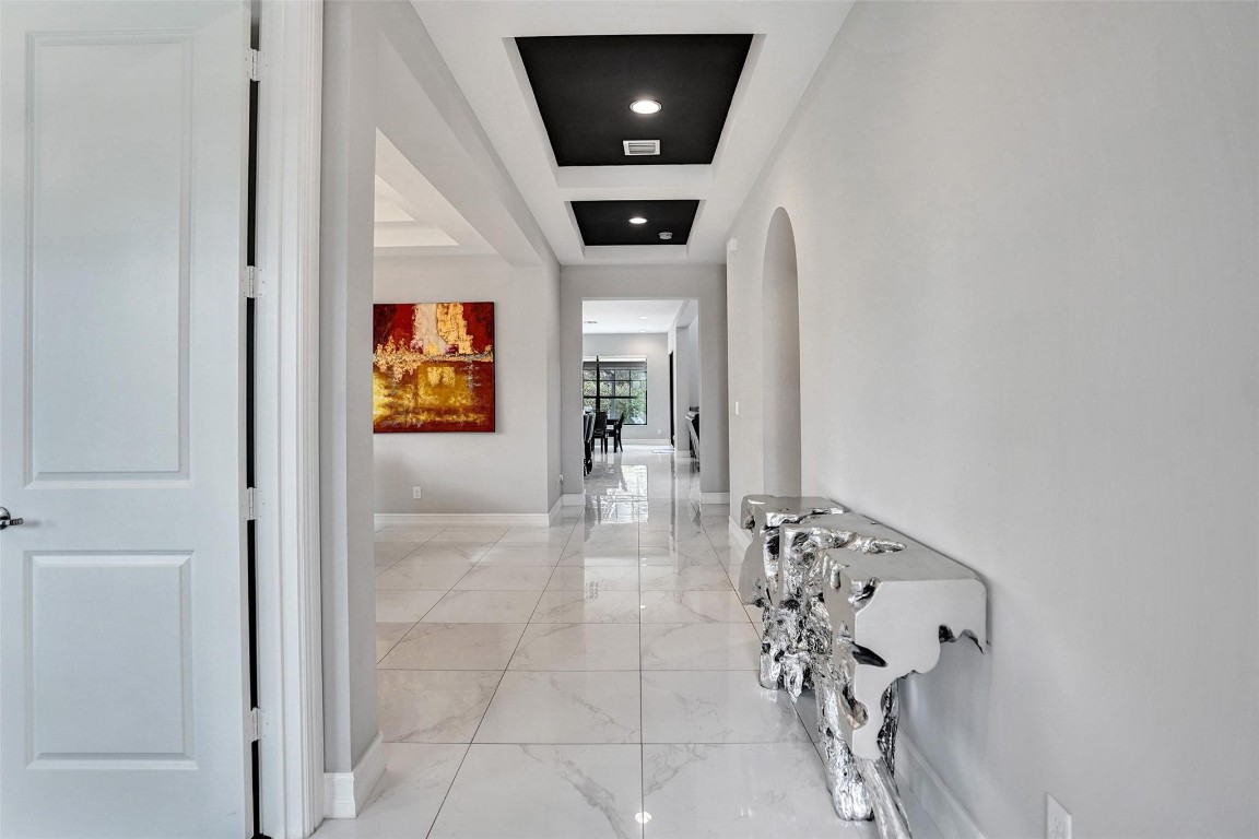 11010 Meridian Dr South