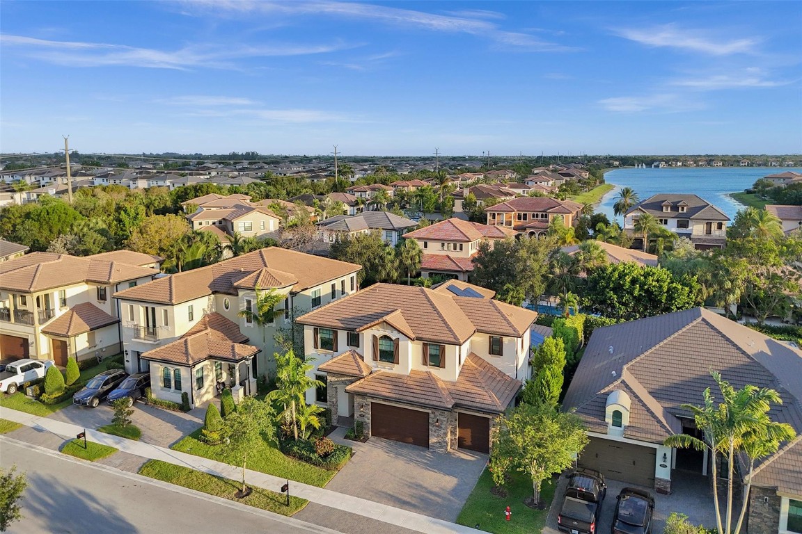 11010 Meridian Dr South