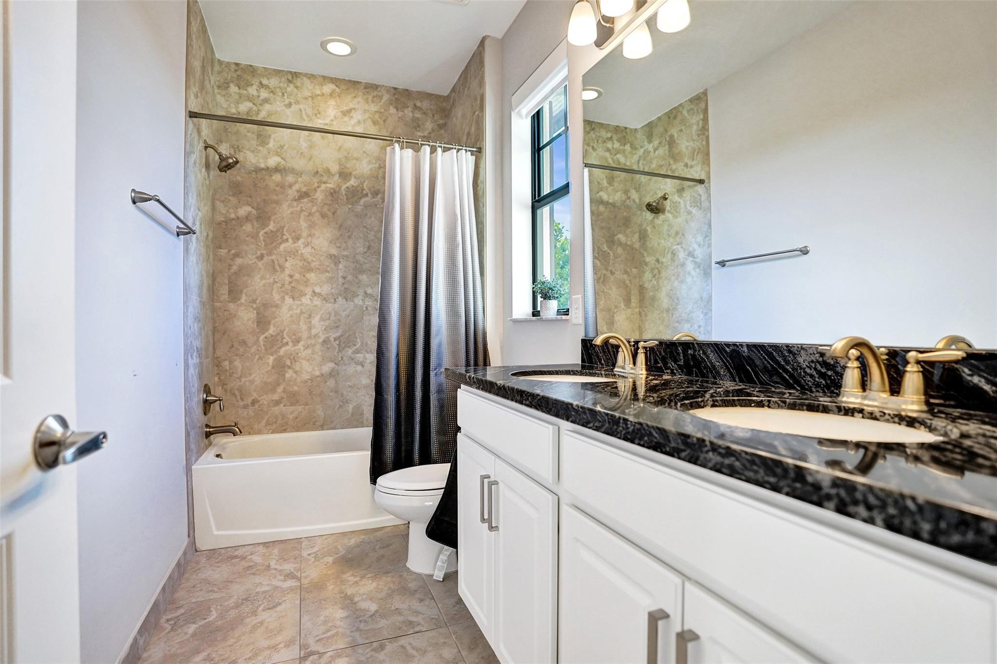 11010 Meridian Dr South