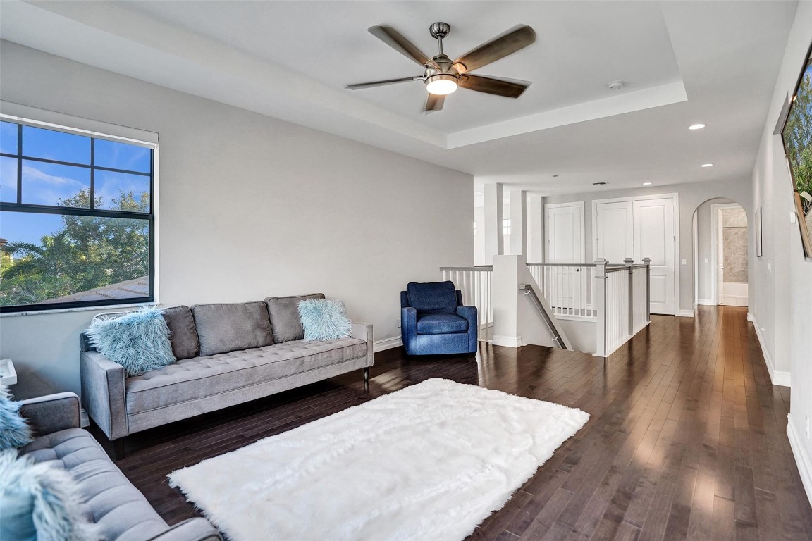 11010 Meridian Dr South