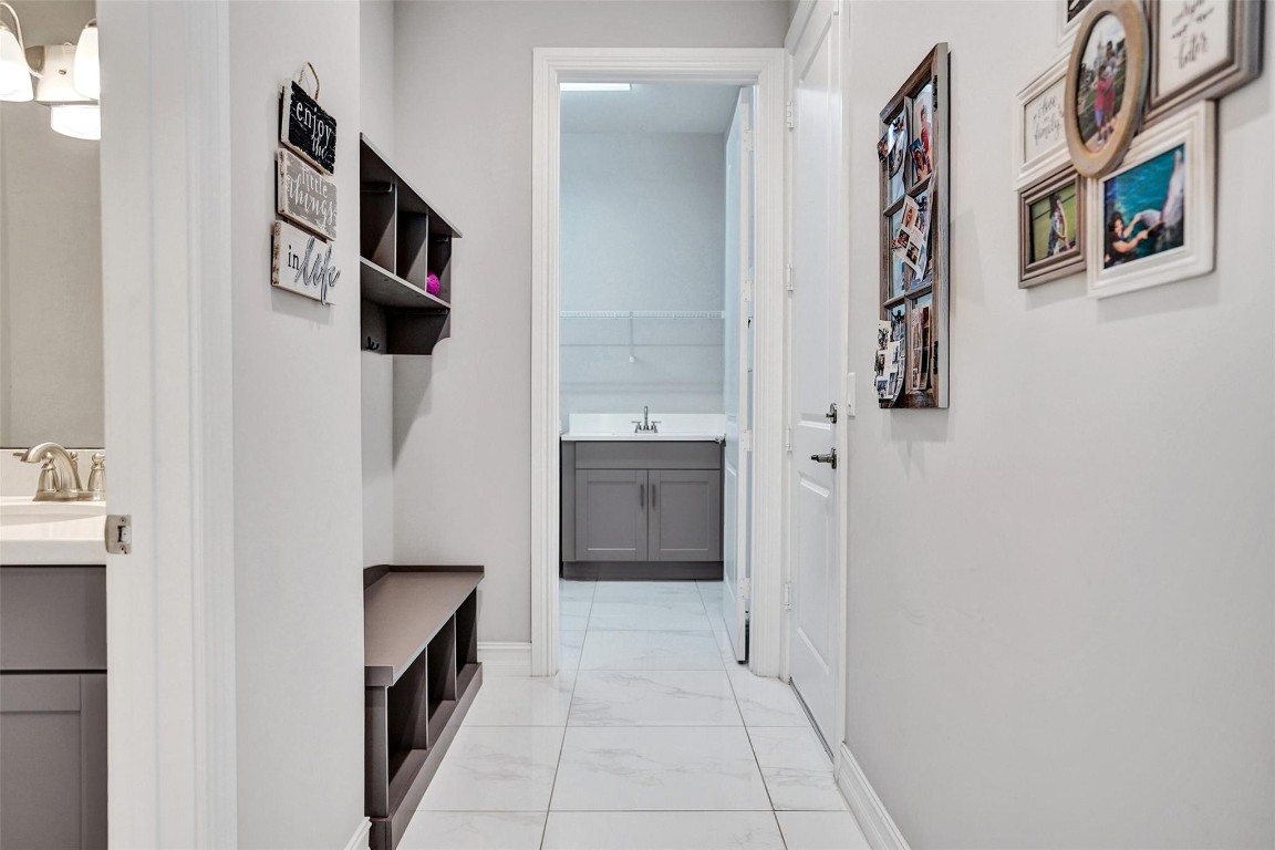 11010 Meridian Dr South