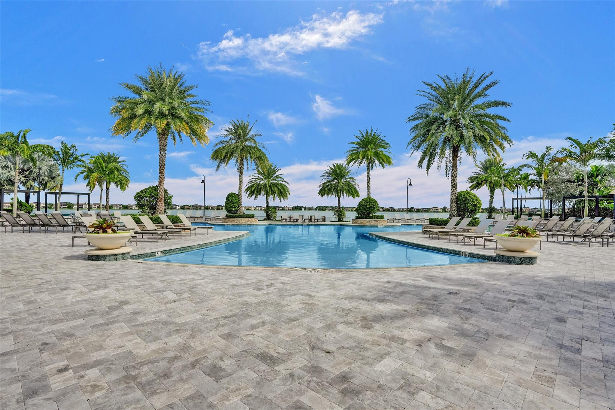 11010 Meridian Dr South