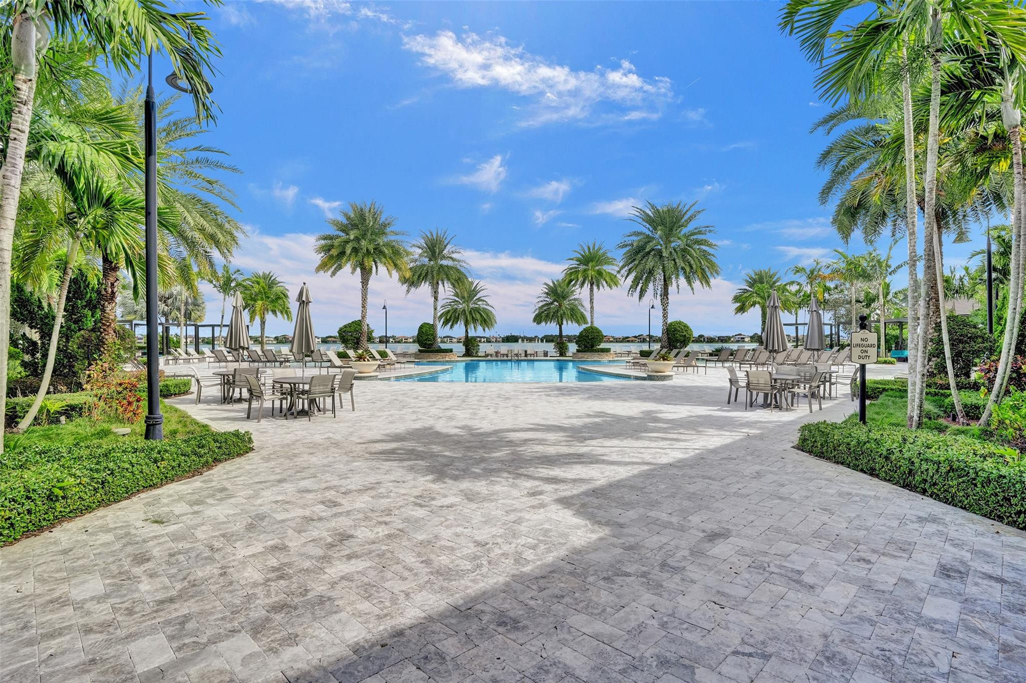 11010 Meridian Dr South