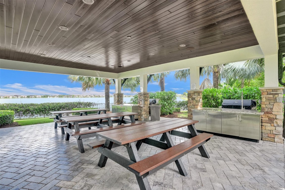 11010 Meridian Dr South